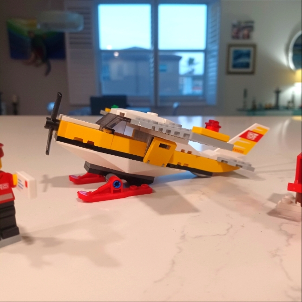 LEGO mail plane